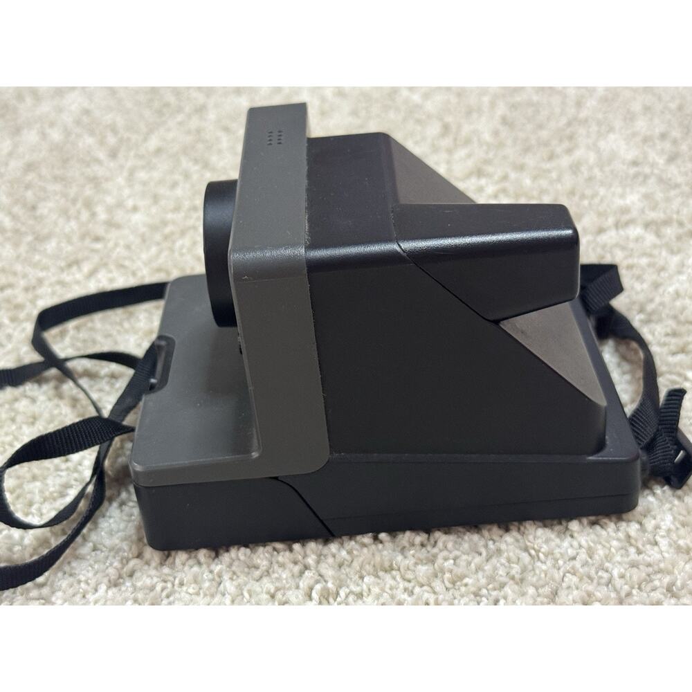 Polaroid Originals OneStep 2 i-Type Instant Film Camera Retro Analog With Strap - Picture 5 of 11